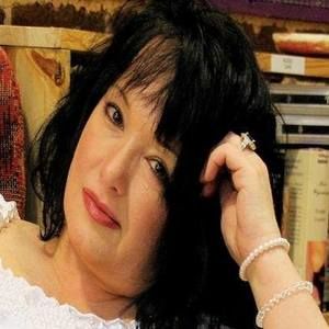 Meet your Posher, Victoria